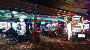 Mode putaran otomatis Diamond Empire di drag slot dengan pengaturan jumlah putaran